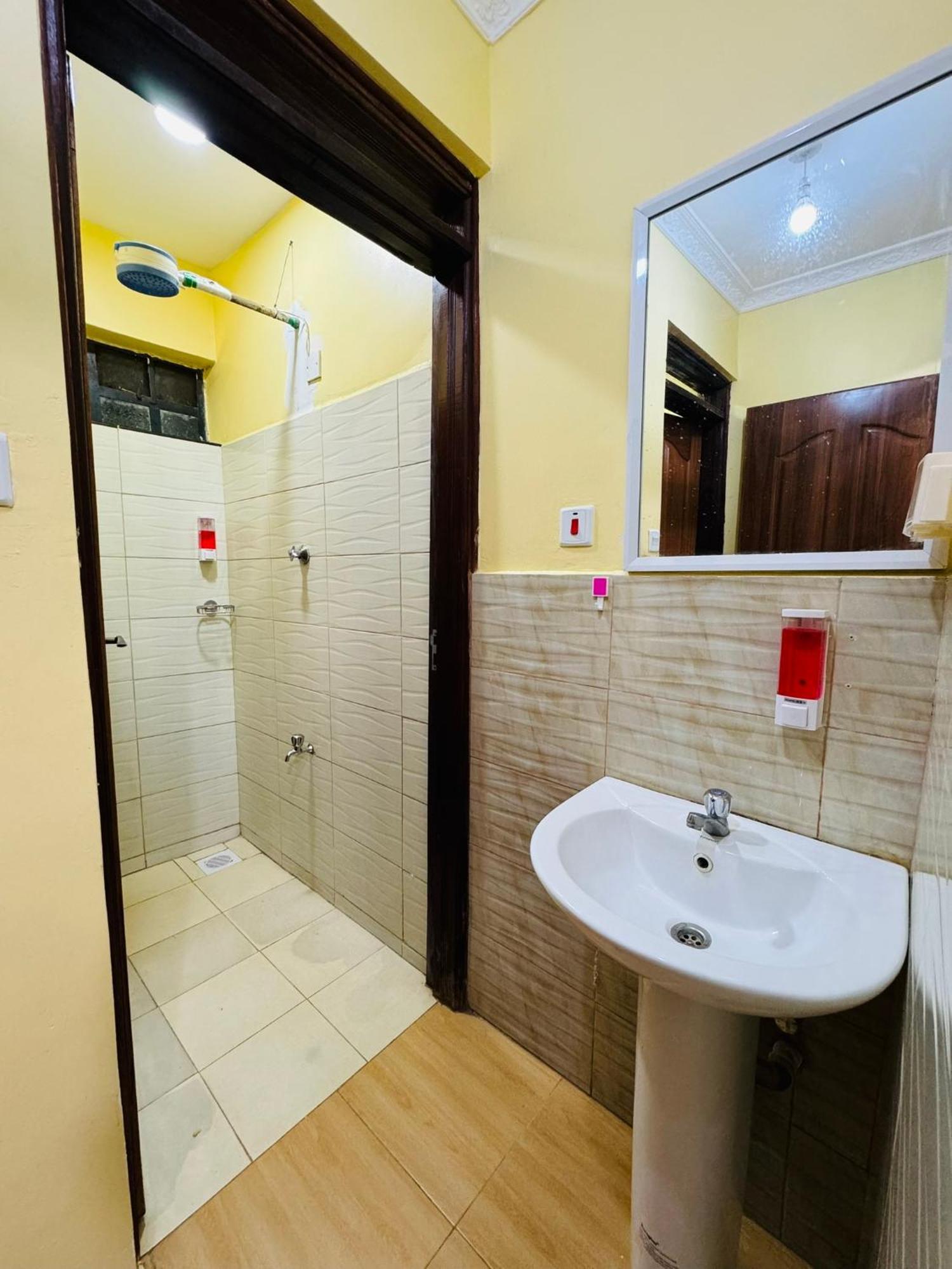 Lovely 2 Bedroom Apartment In Ongata Rongai エクステリア 写真